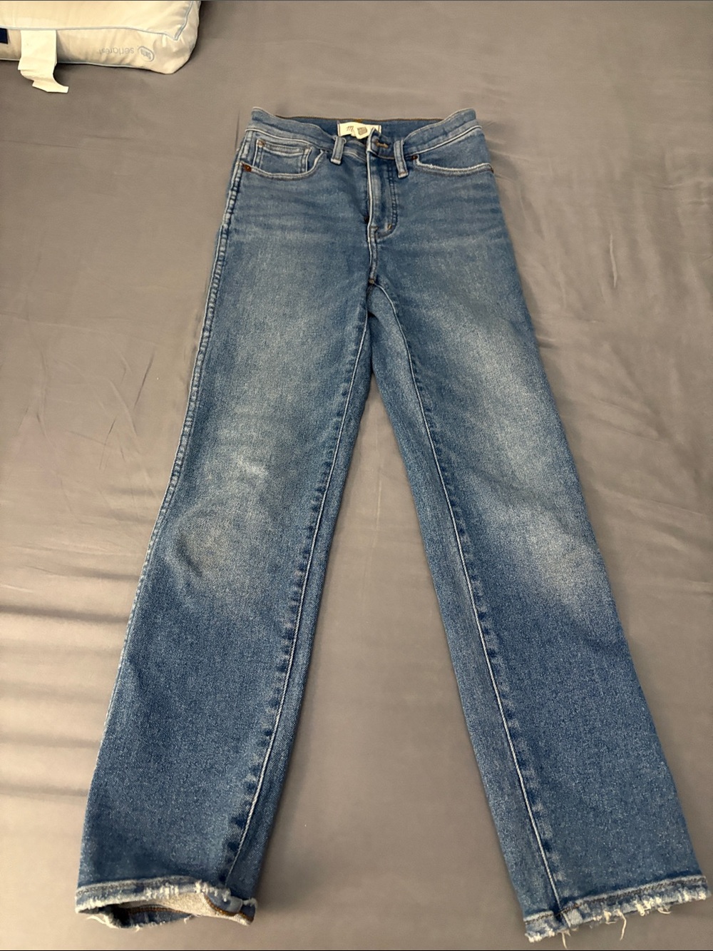 Madewell Straight-Leg Jeans in Medium Blue